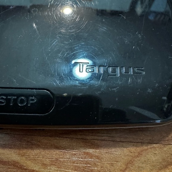 TARGUS DVD-ROM EXTERNAL USB 2.0 DRIVE PIANO BLACK ADV01US TESTED - WORKS - Picture 3 of 10